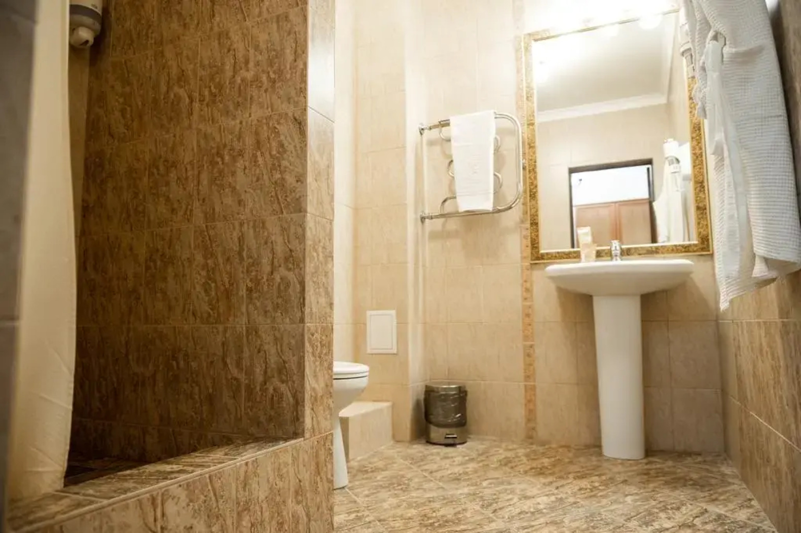 Отель Бизнес