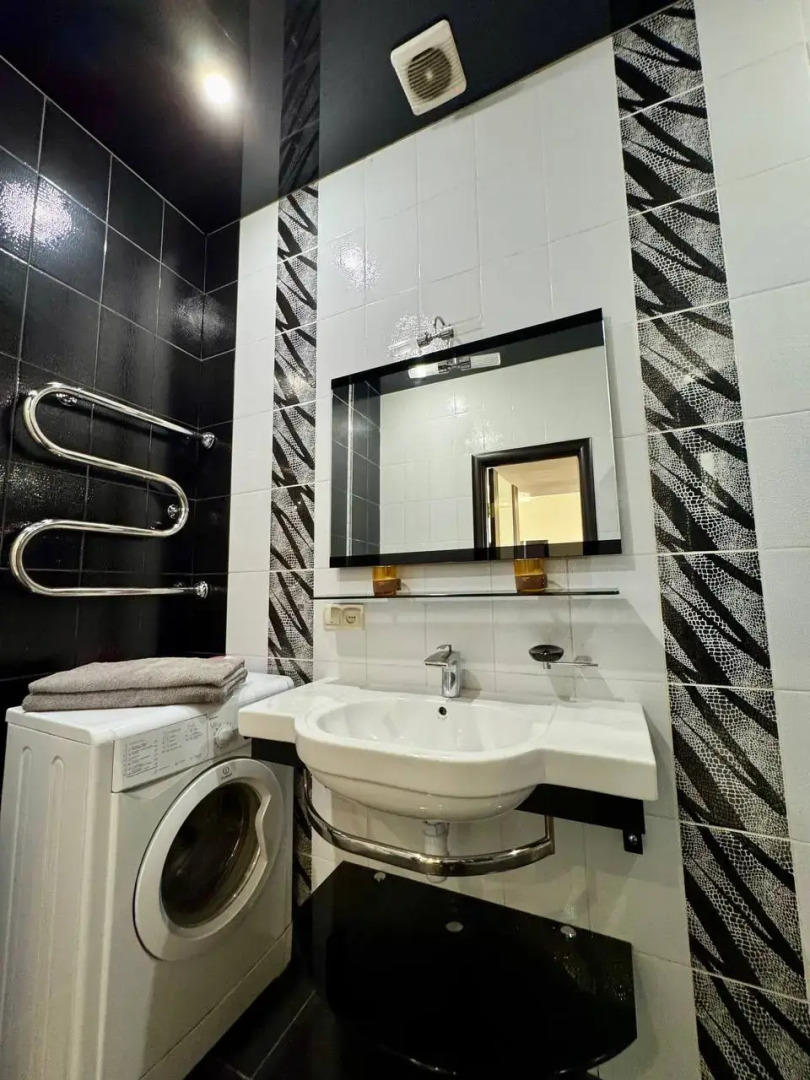 Апартаменты Двухкомнатные Sutki Vip на Пушкина 15, 5 этаж