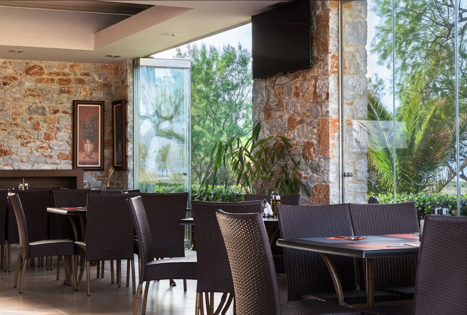 Отель Lito Beach