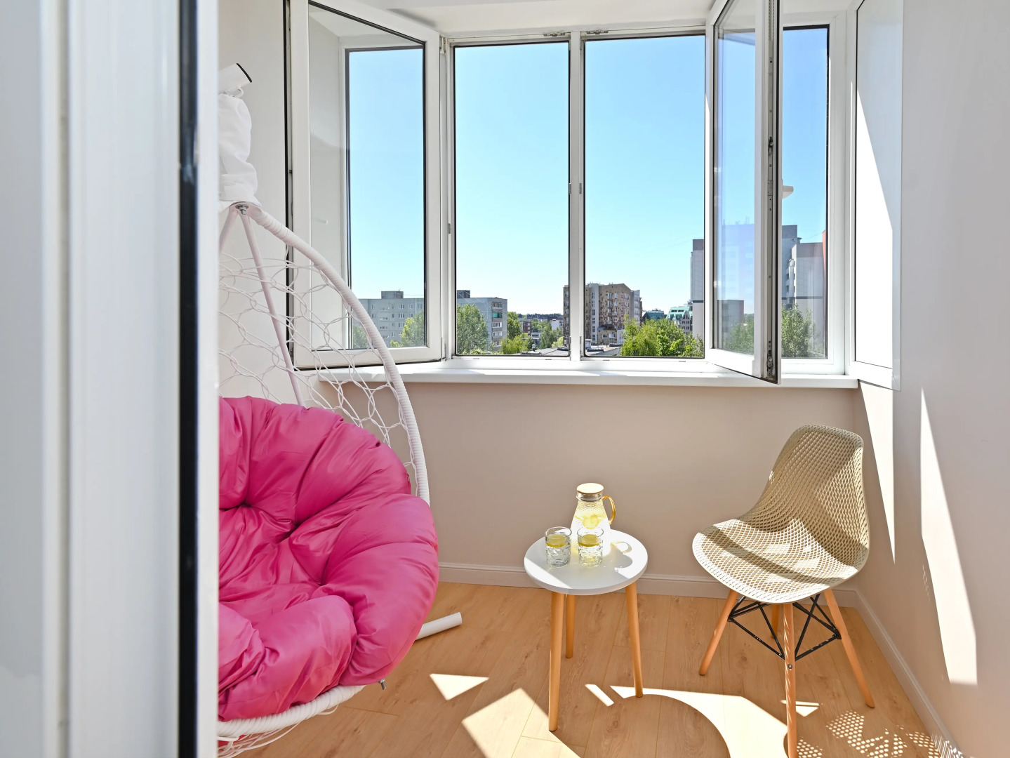 КвартираKenig Holidays 3-к в центре Рыбной деревни у Кафедрального собора