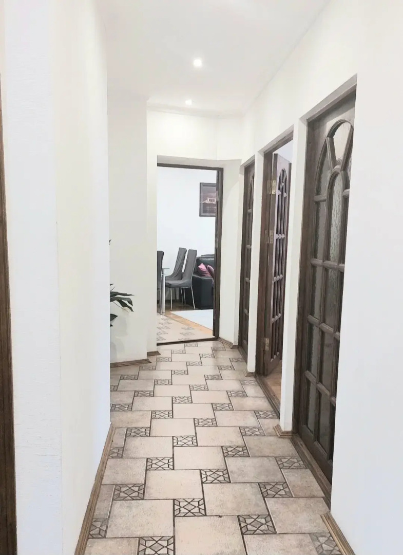 Апартаменты в центре 4-х комнатные на Свердлова 22 рядом с вокзалом