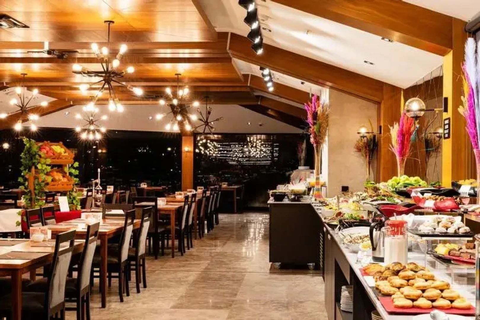 Demiray Hotel