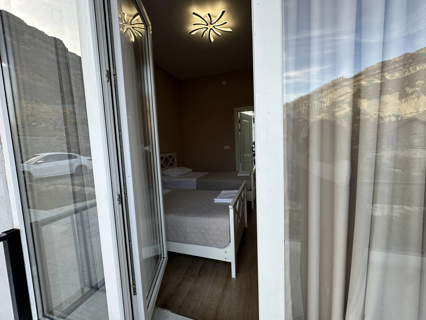 Апартаменты Панорамный дом средин вершин 1 этаж