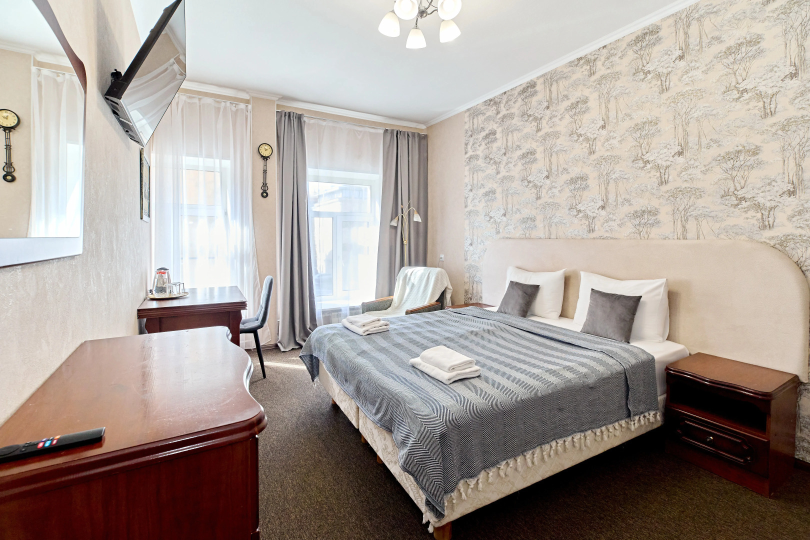 Отель Отельбург на Василеостровском