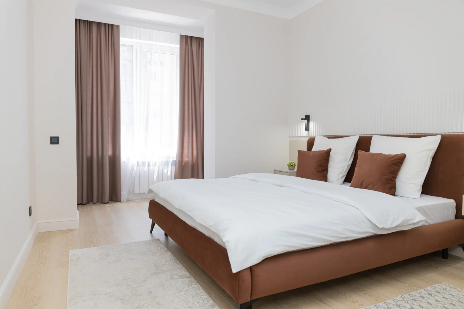 Апартаменты двухкомнатные на Розабакиева 237