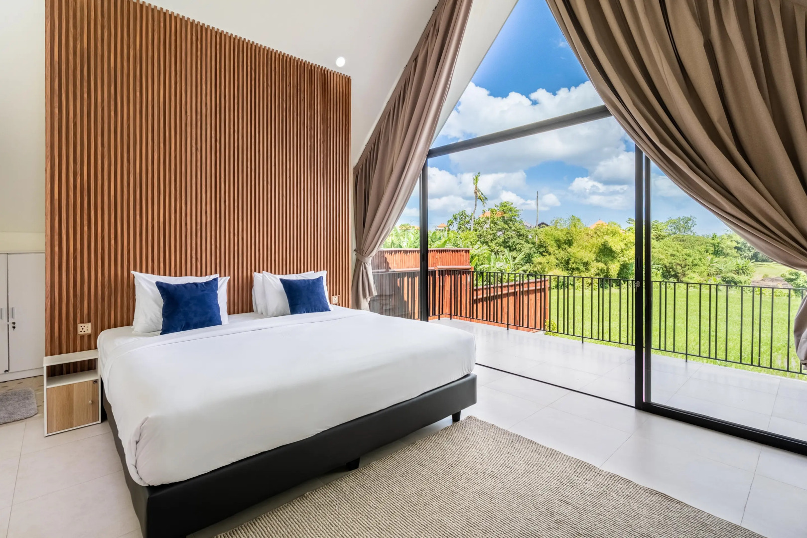 Апартаменты Таунхаус с видом на Рисовые поля