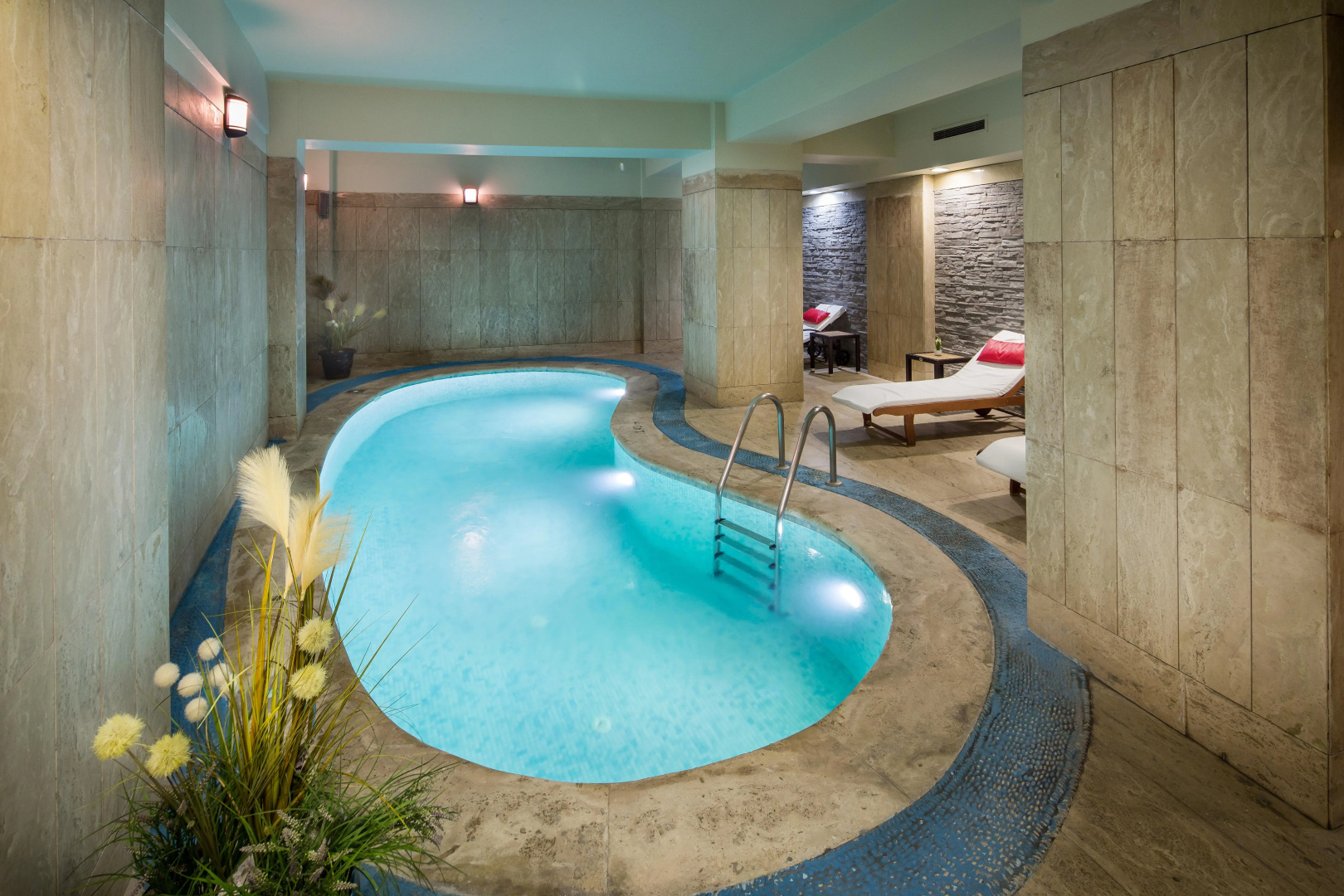Отель Orka Royal Hotel & Spa