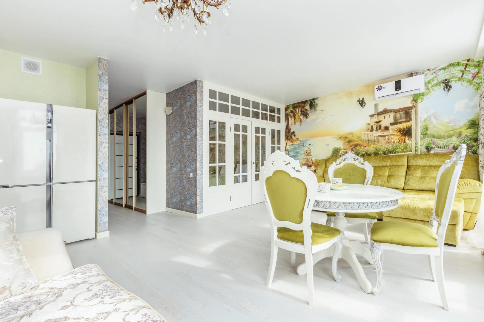 Апартаменты Новые в ЖК Москва для 5-6 гостей