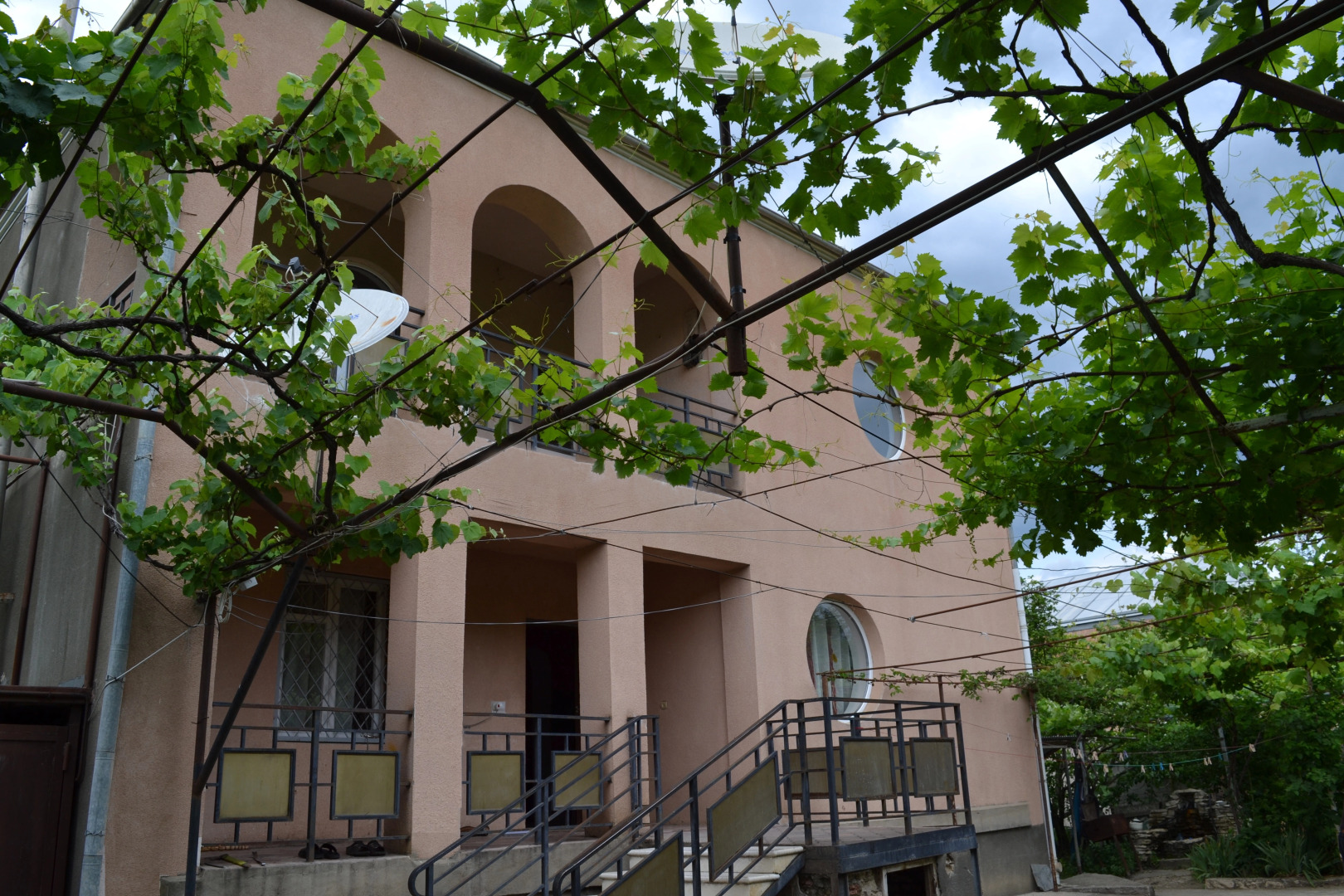 Гостевой Дом Saguramo Garden