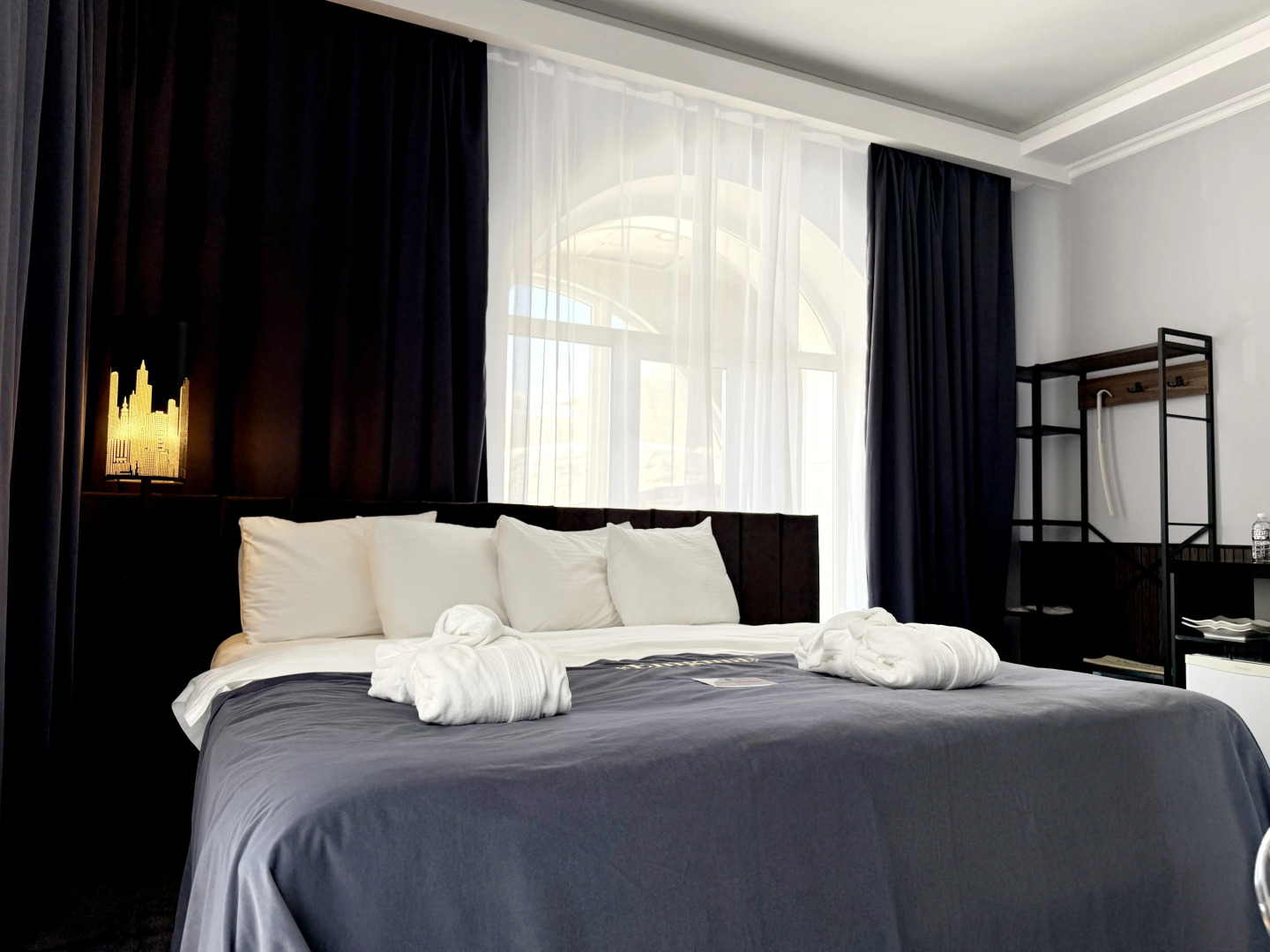 Отель Энигма