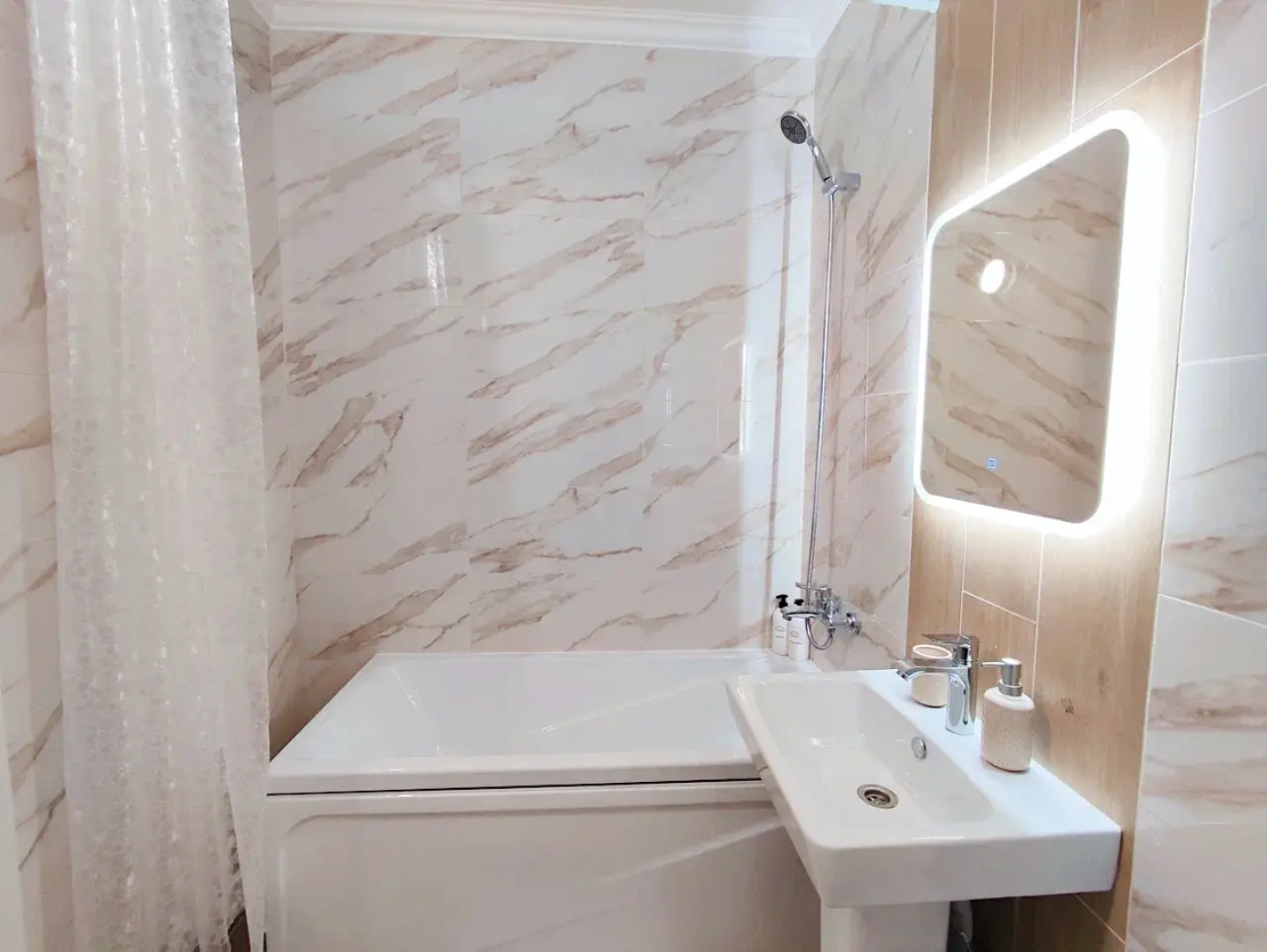 Апартаменты Атмосфера-Premier 2