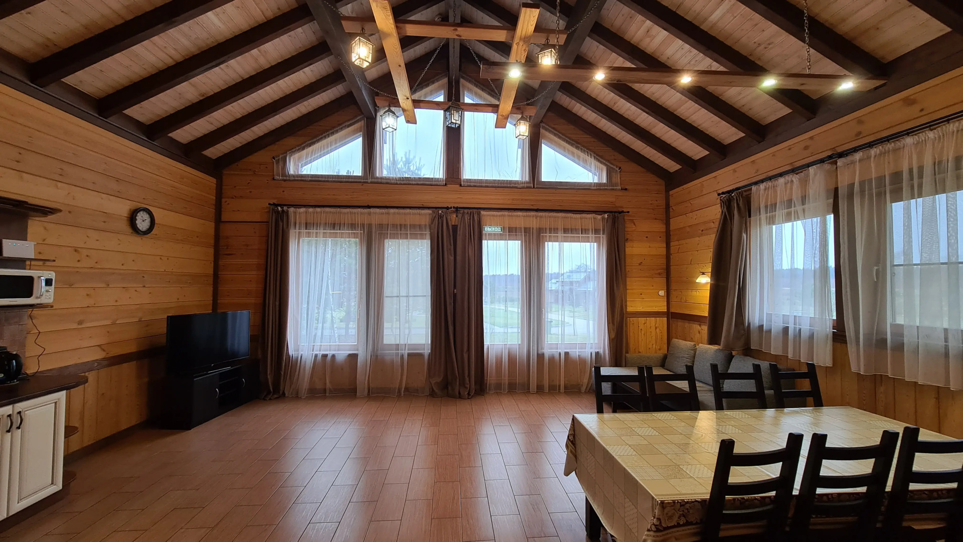 Гостевой Дом На 6 Человек А1