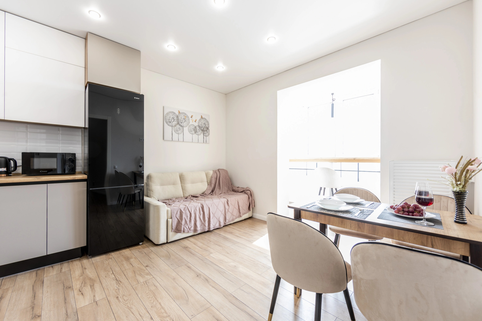 ДомТут - Апартаменты у Аквапарка "Айвазовский"