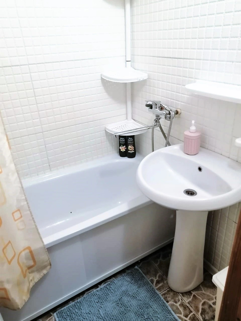 Апартаменты На Овчинникова