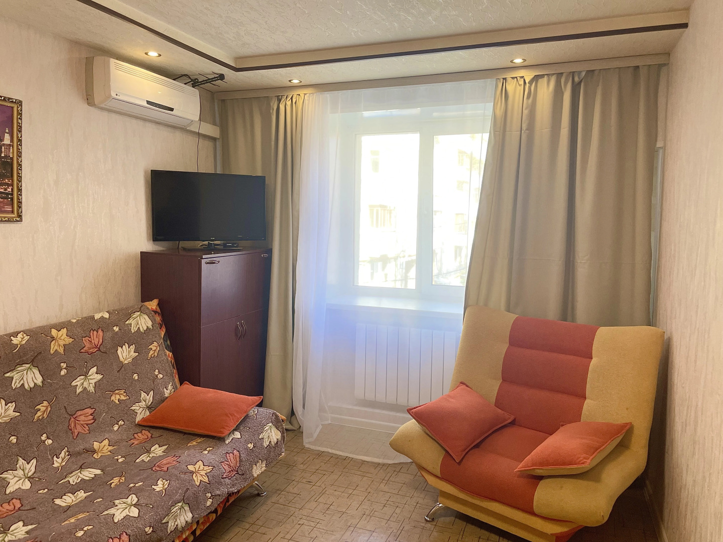 Апартаменты Gorkiy House на пл. Горького 80-2