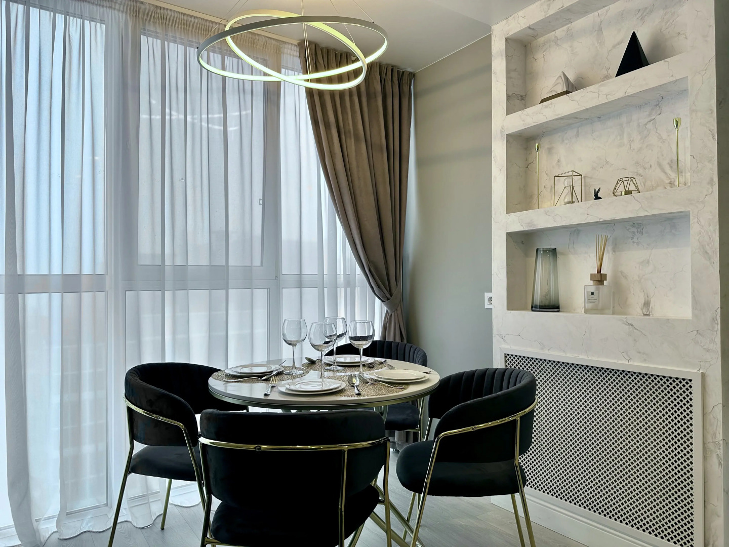 Квартира с панорамным видом на море