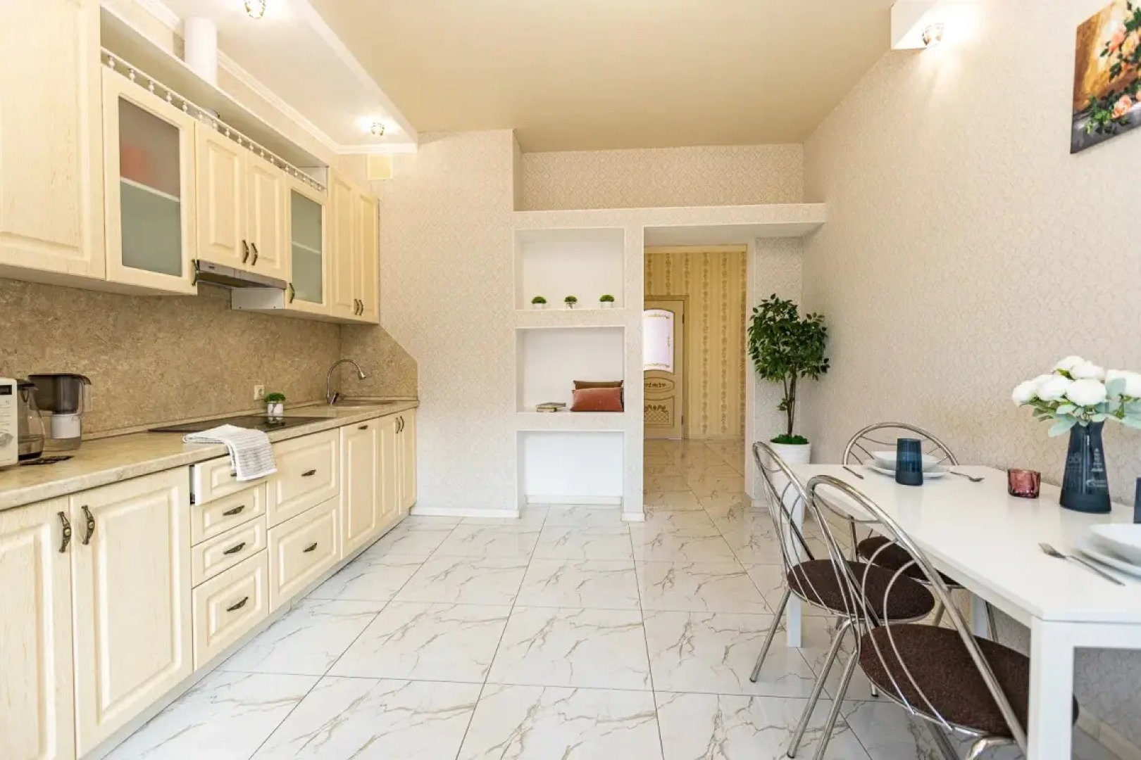 Apartment Krasnodar Gallary by Alekseev