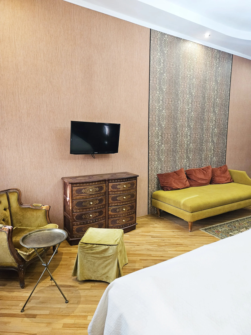 Апартаменты Life Inn near Hermitage