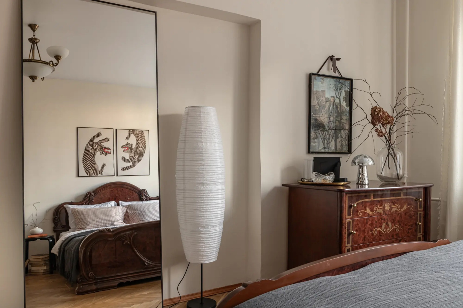 Квартира изысканная с авторским искусством пешком до Красной площади