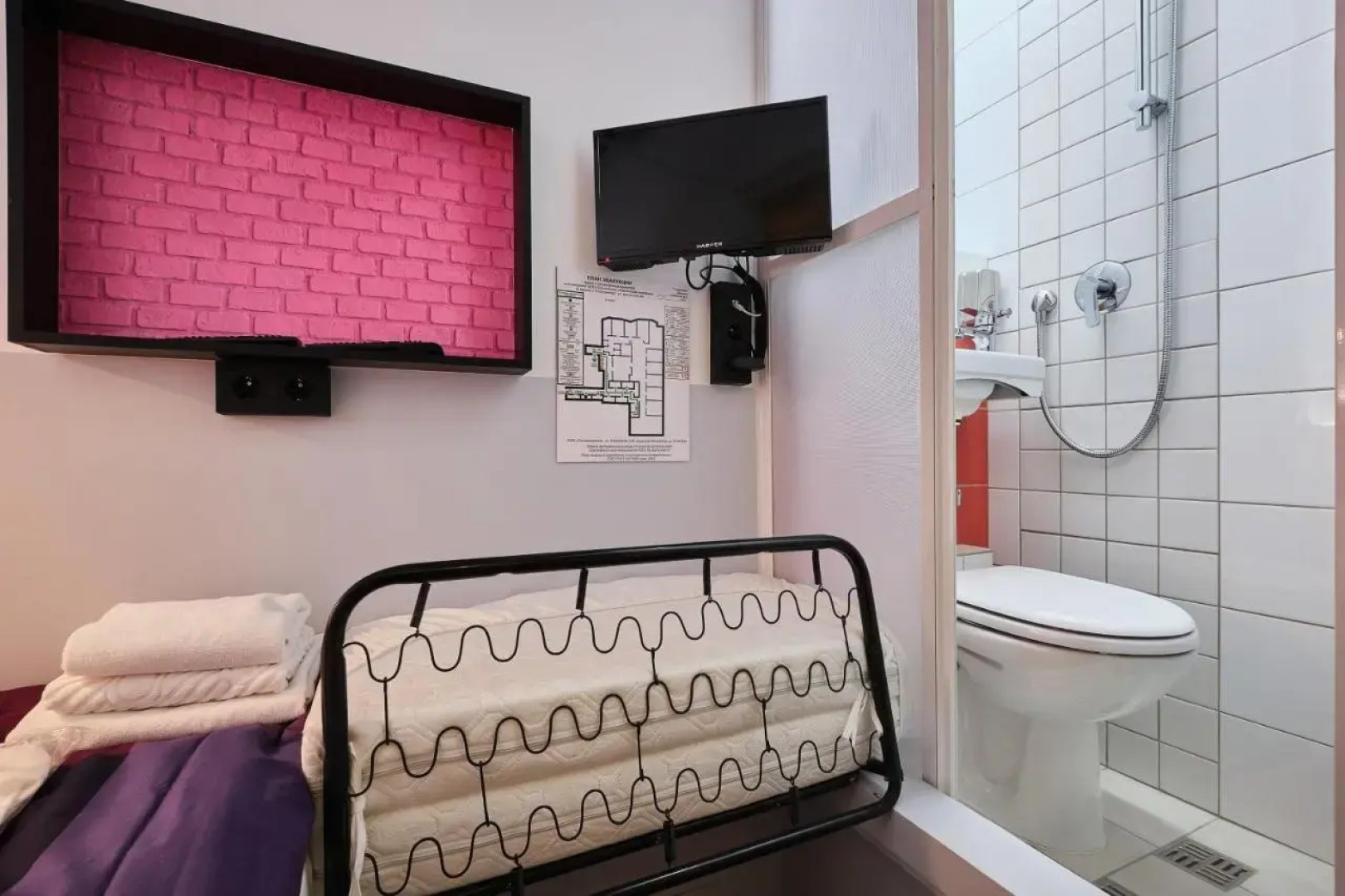 Капсульный отель СтритАрт