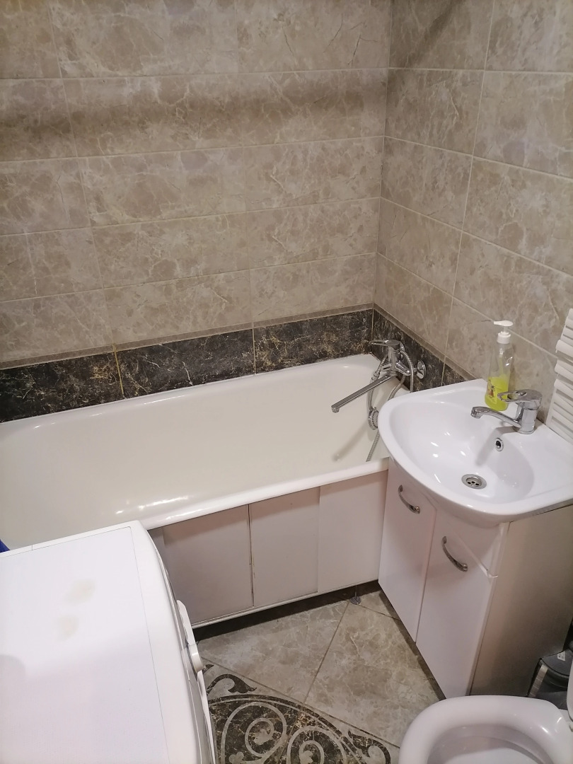 Апартаменты 2хкомнатные в Центре на Площади Ленина