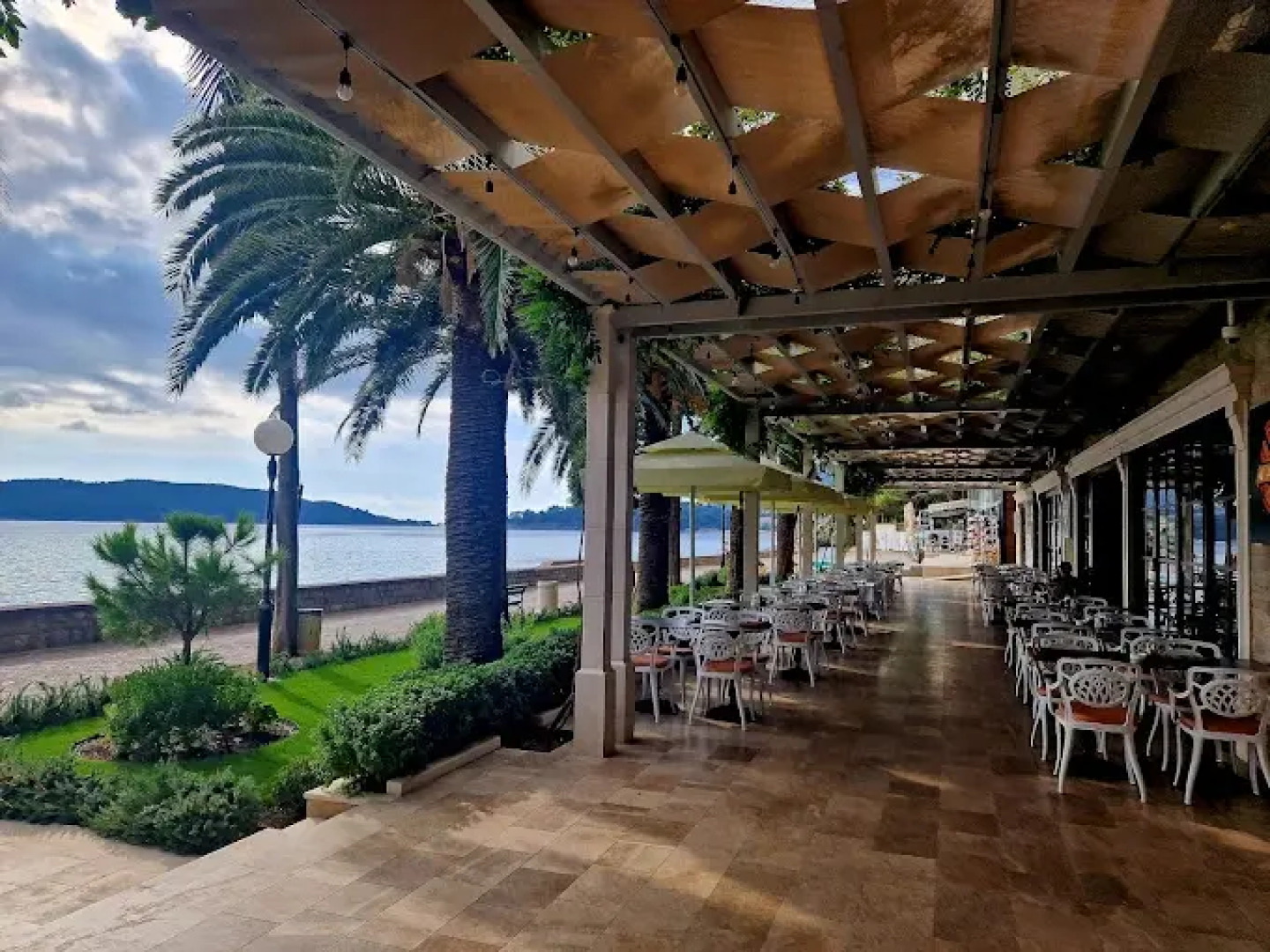 Апартаменты Sunraf Luxe