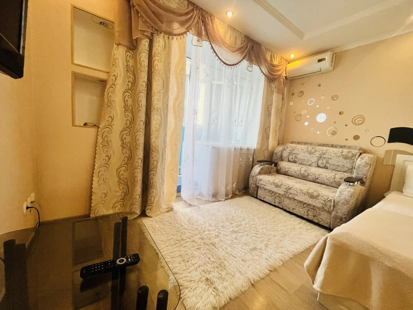 Апартаменты На Октябрьской 79