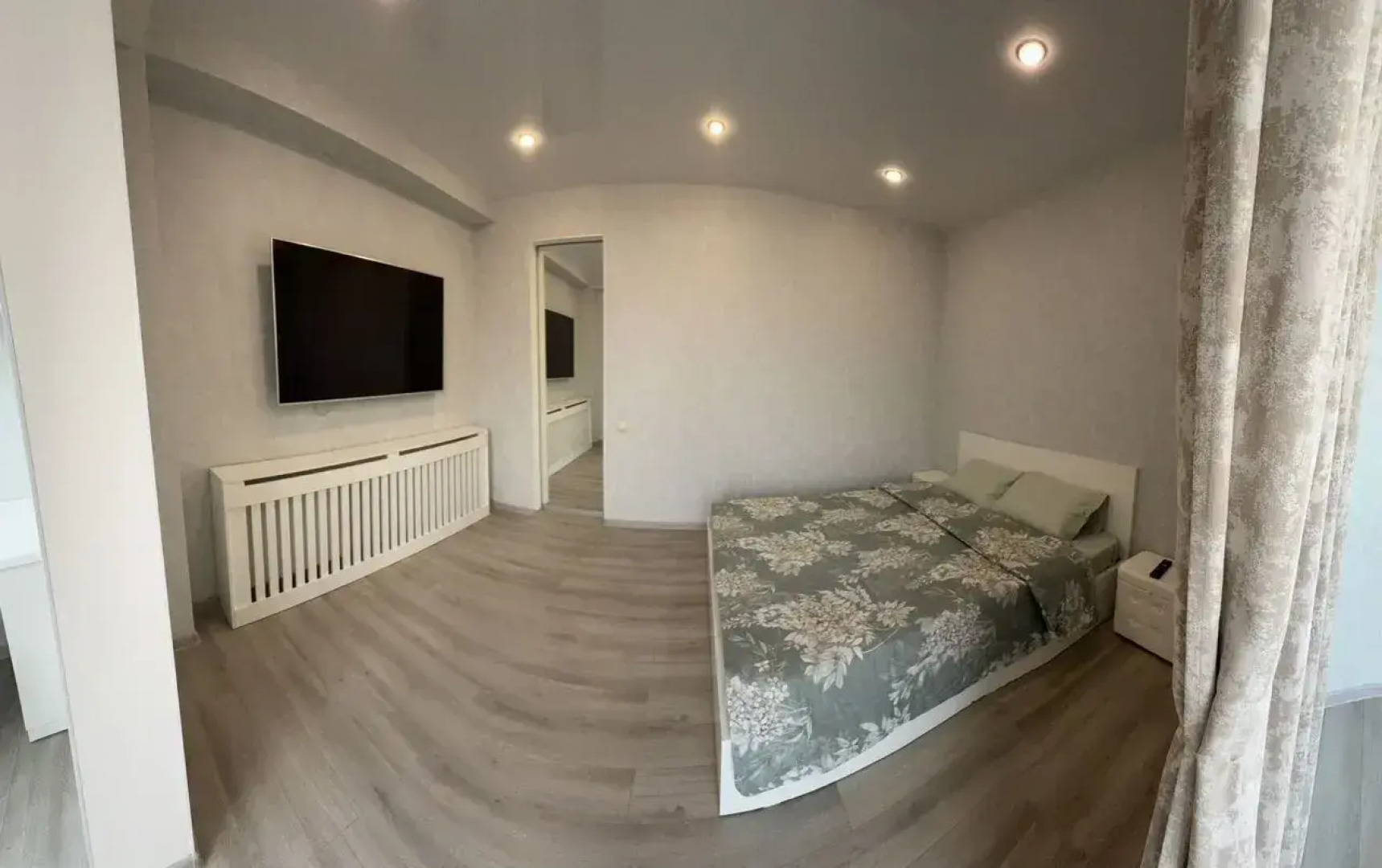 Апартаменты евродвушка в комплексе Рашад