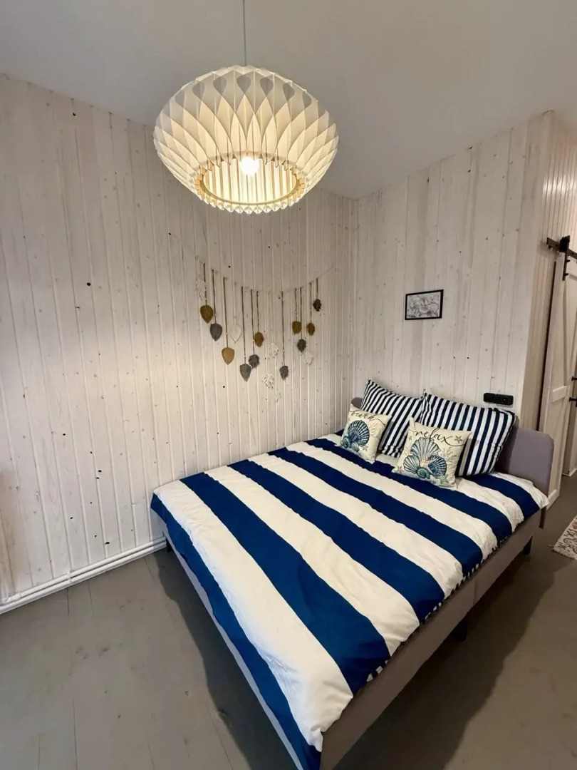 Частный дом уютный с баней и мангальной зоной в центре