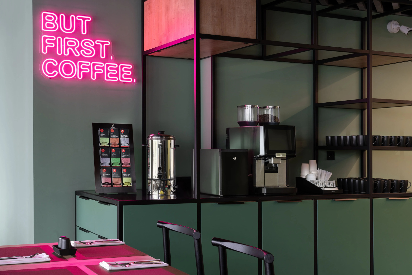 Отель Cosmos Smart Moscow Semenovskaya Hotel