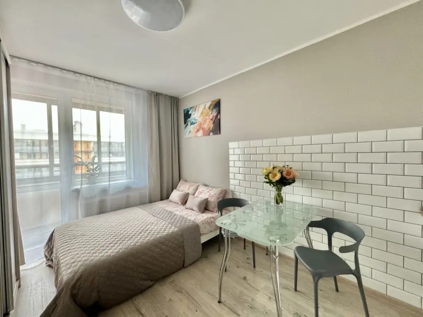 Апартаменты Студия с Балконом Лайк Милый Дом