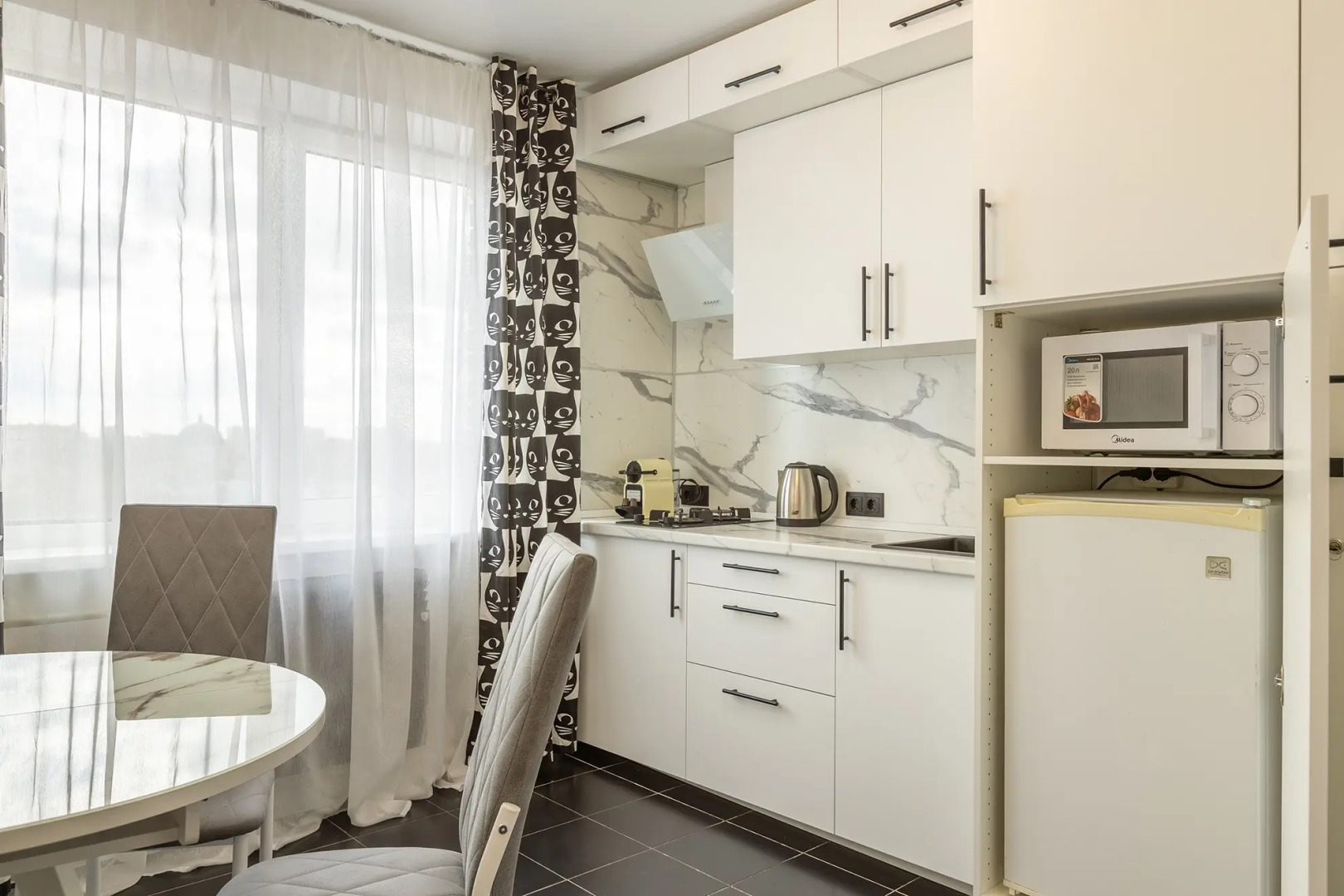 Апартаменты HomeHotel