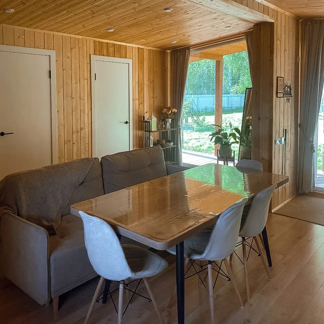 Частный дом Загородный дом в окружении леса