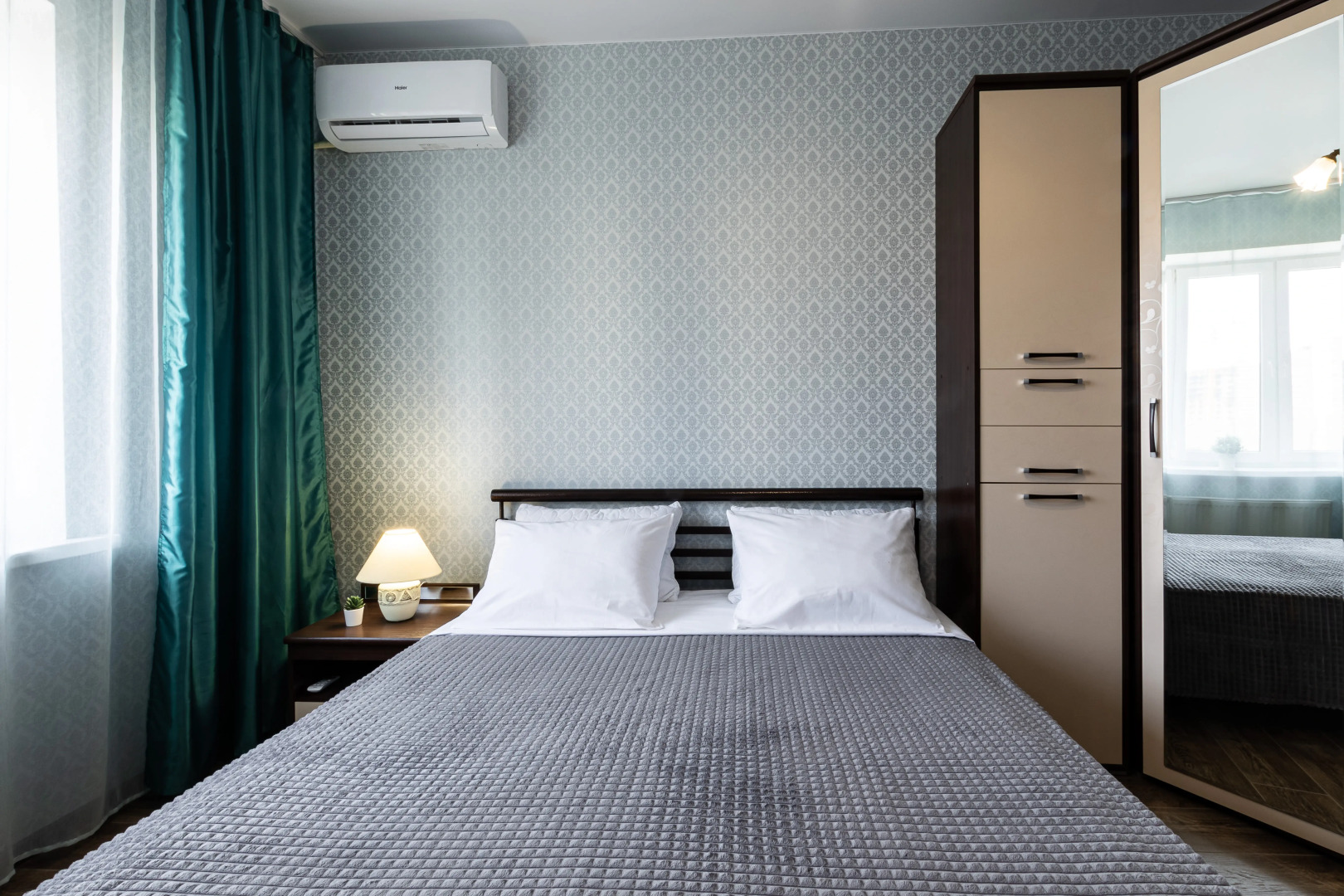 Квартира евро трешка у парка Галицкого Апарт-Отелика на Героя Сарабеева