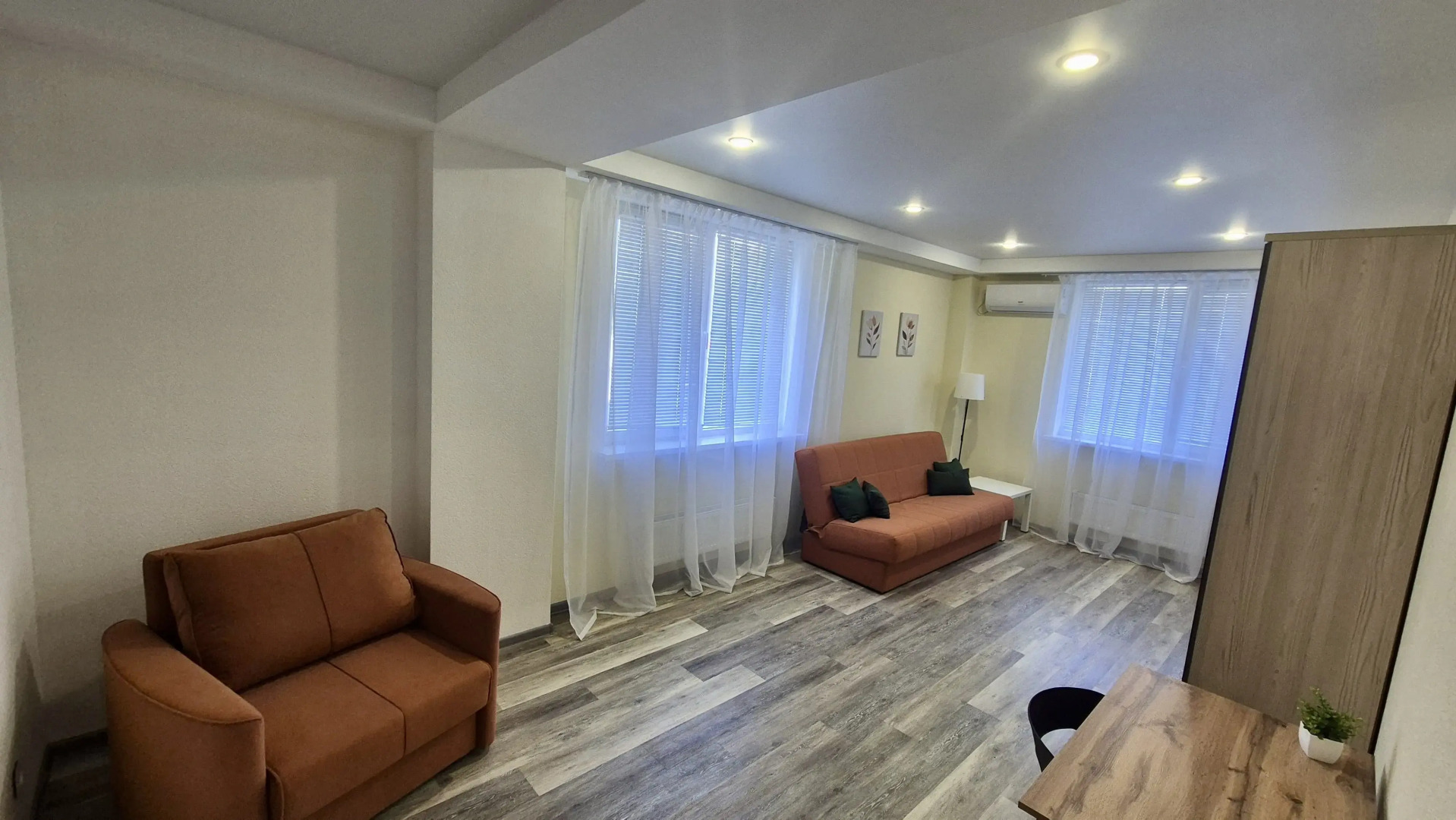 Квартира в современном районе недалеко от центра города