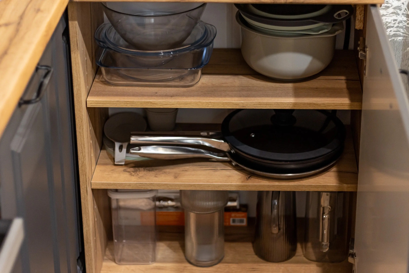 Квартира Ютно Колосья с качелью на балконе и видом на сосны в Зеленогорске