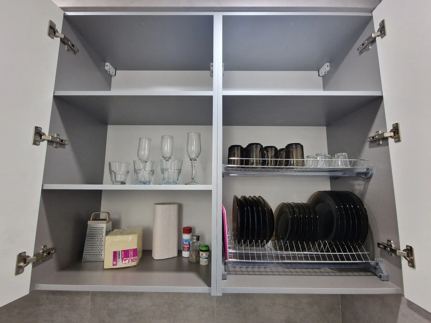 Апартаменты двухкомнатные  в новостройке