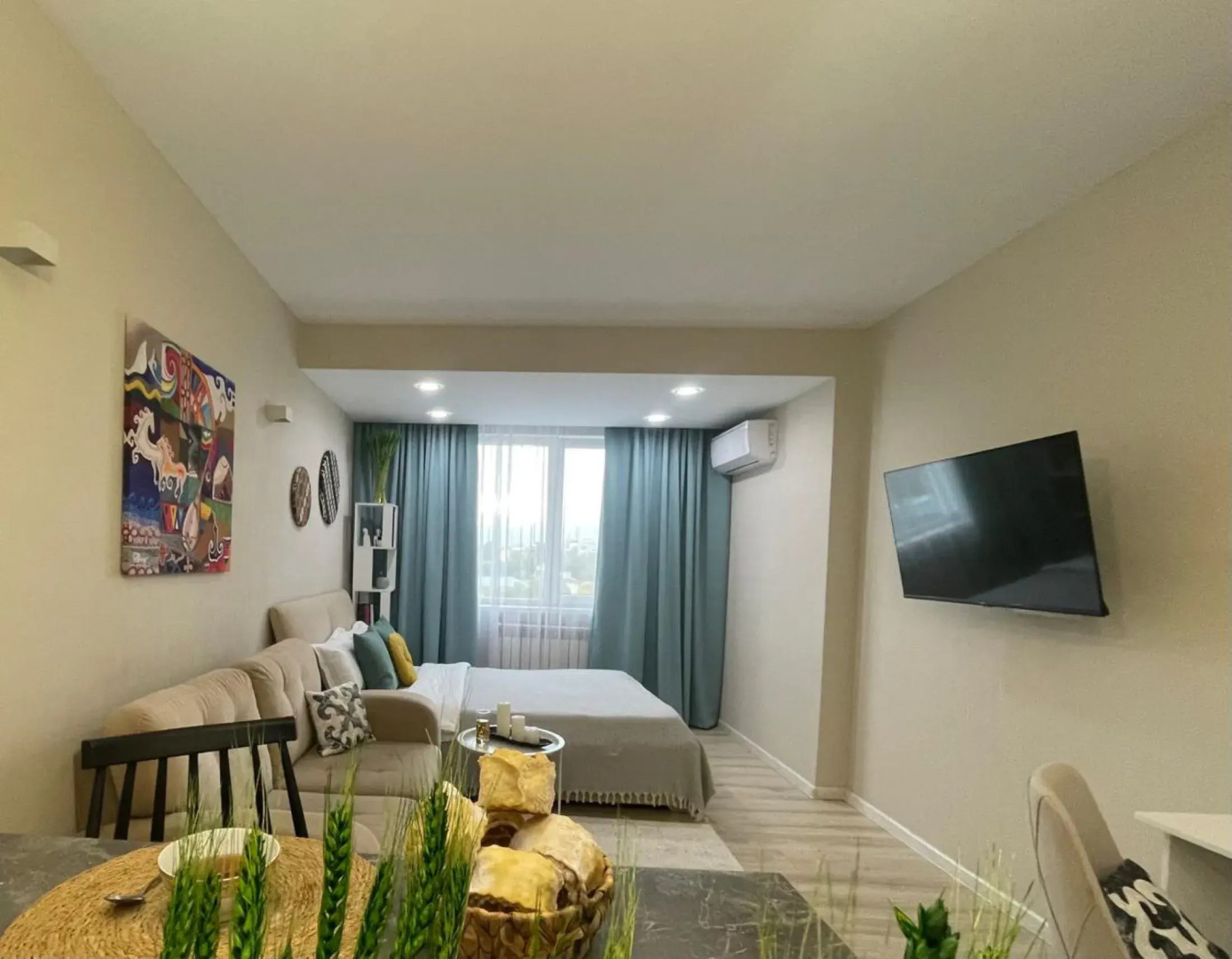 Апартаменты Этно Студия Жетысу с Прекрасным Видом на Горы