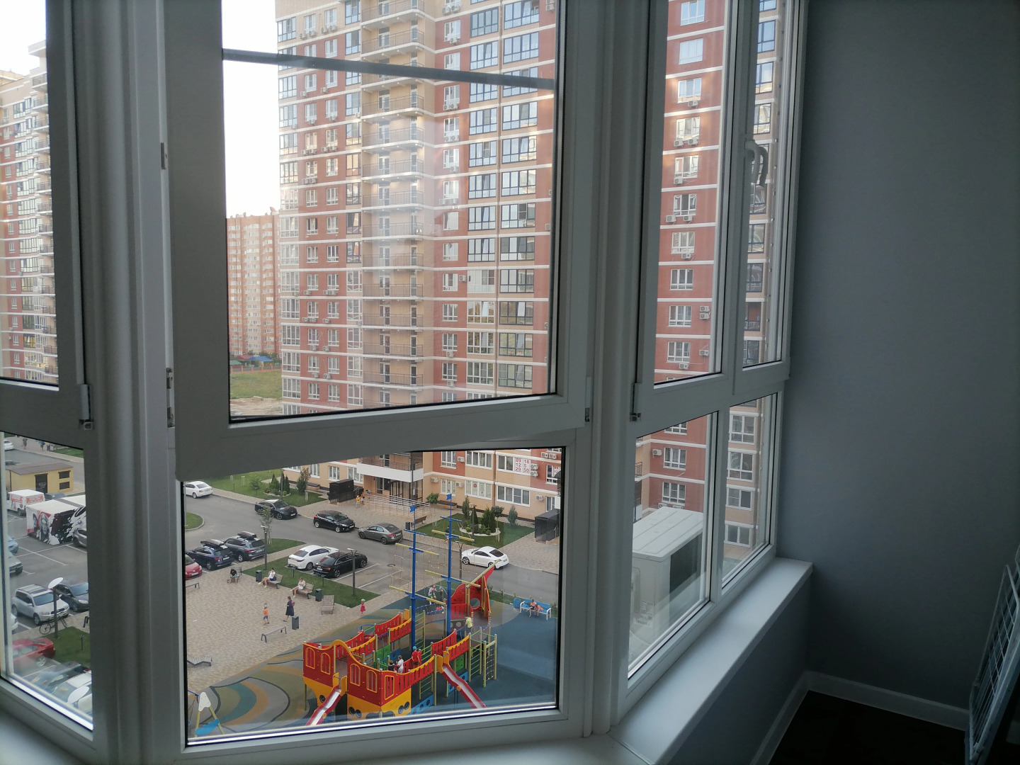 Апартаменты на Героев-Разведчиков 6/4 Сердце Парка