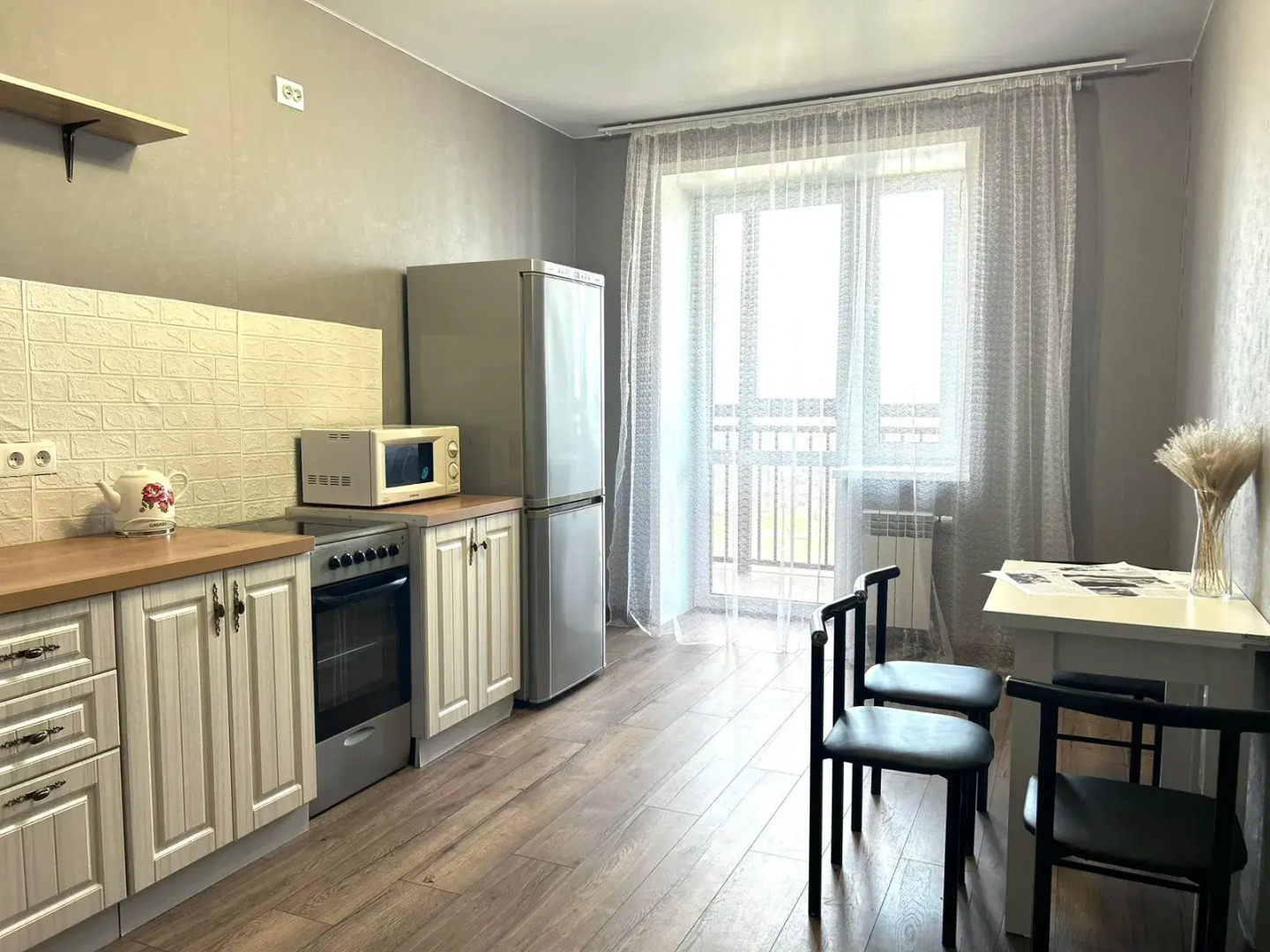 Квартира Уютная Для Двоих Рядом с Планетой