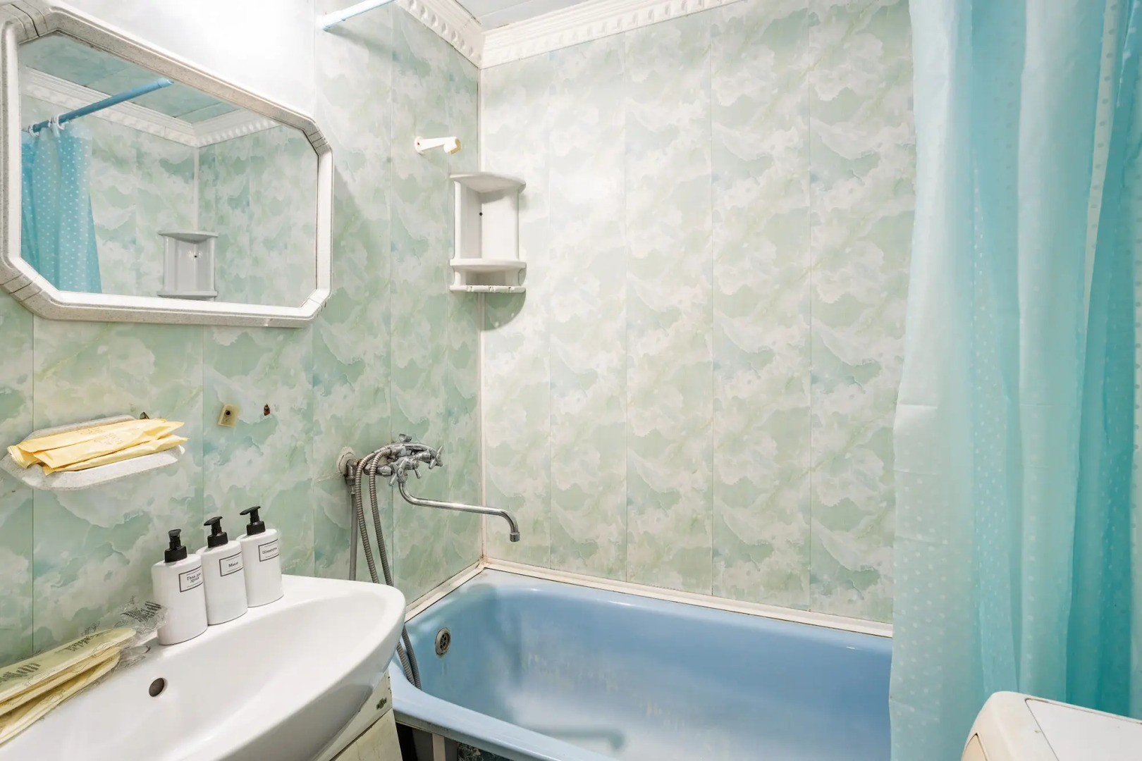 Квартира Большая трехкомнатная для командировочных