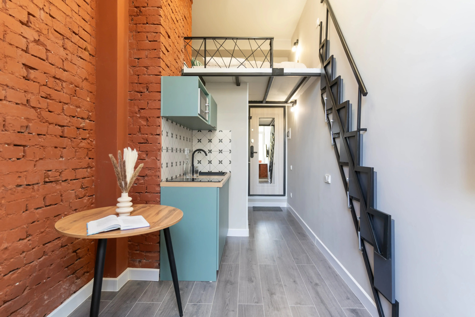 Апартаменты Stepanenkov на Малышева 25 (5)