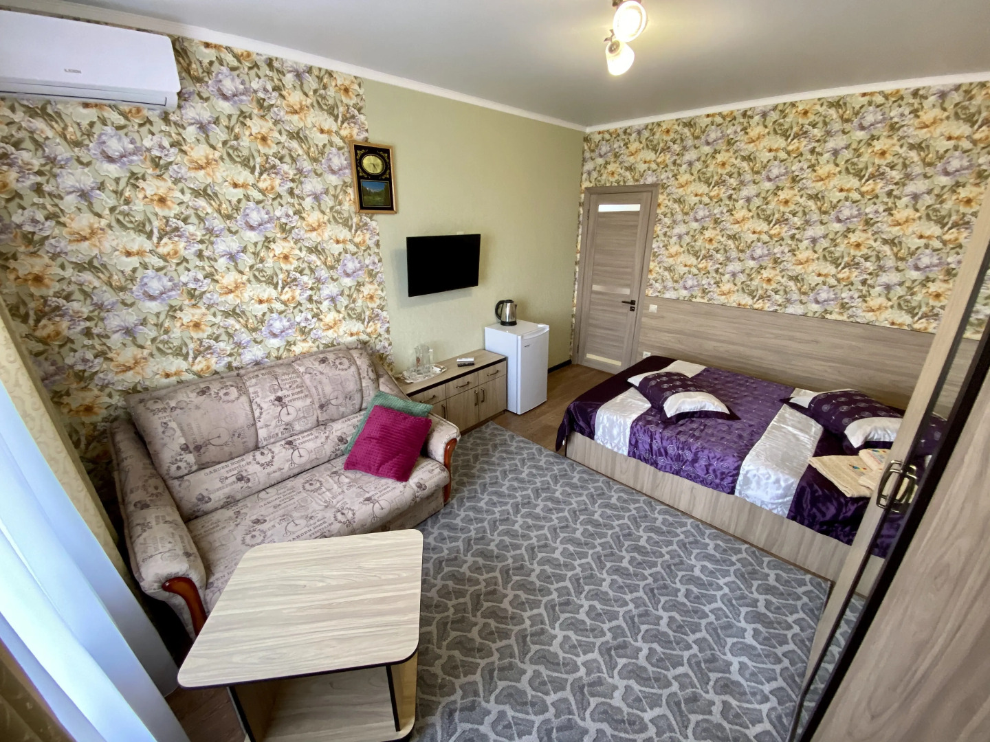 Гостевой дом 38 Попугаев