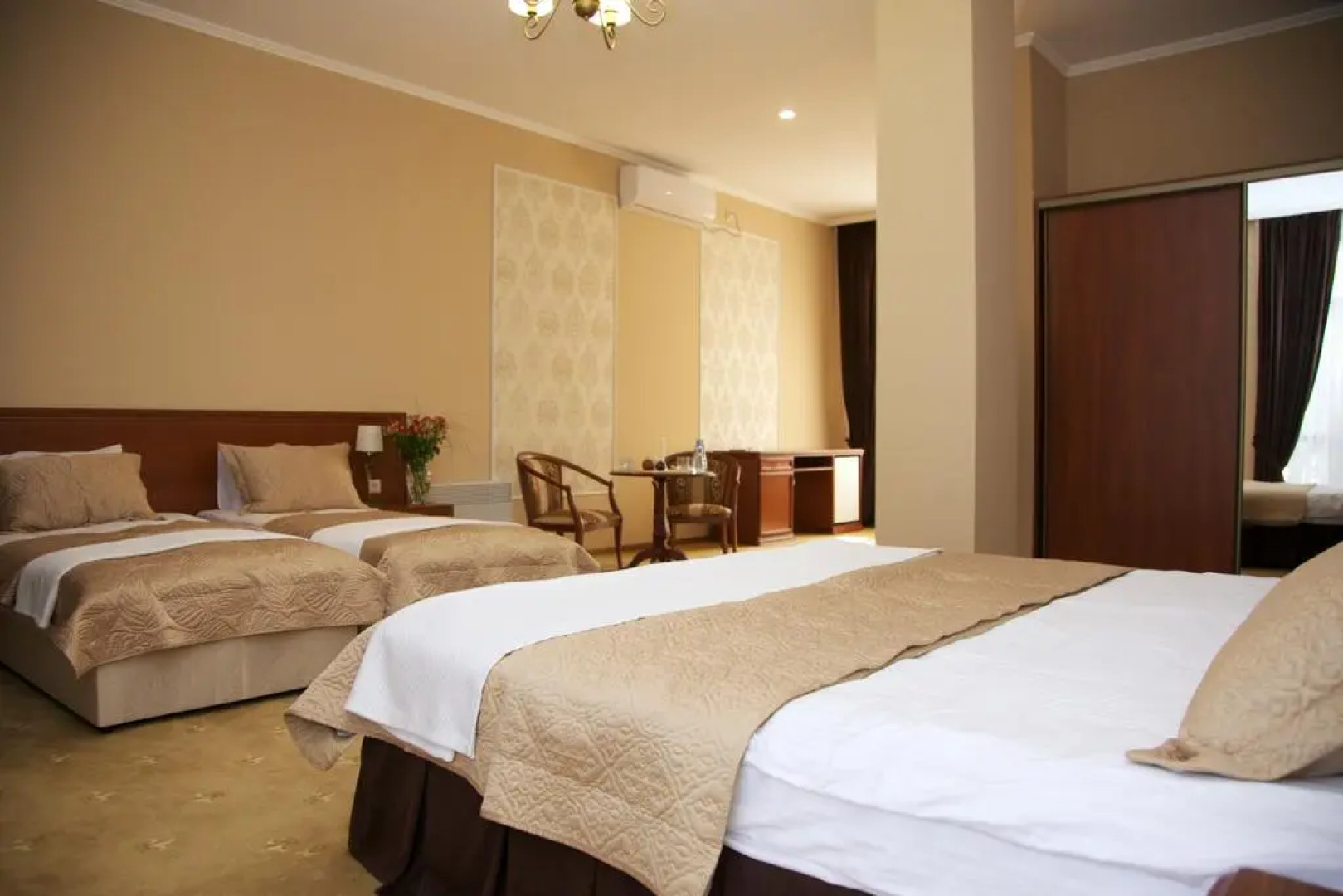 Гостиница Диоскурия