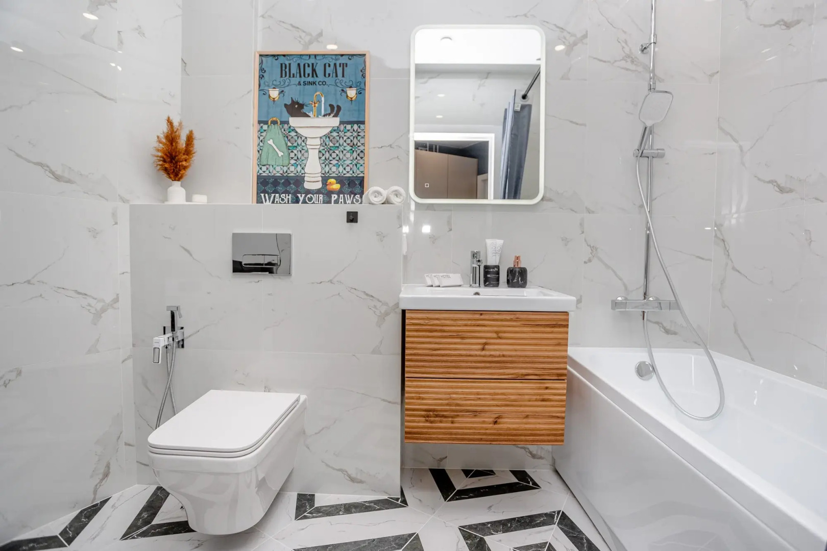 Квартира в Центре с Шикарным Видом на Море