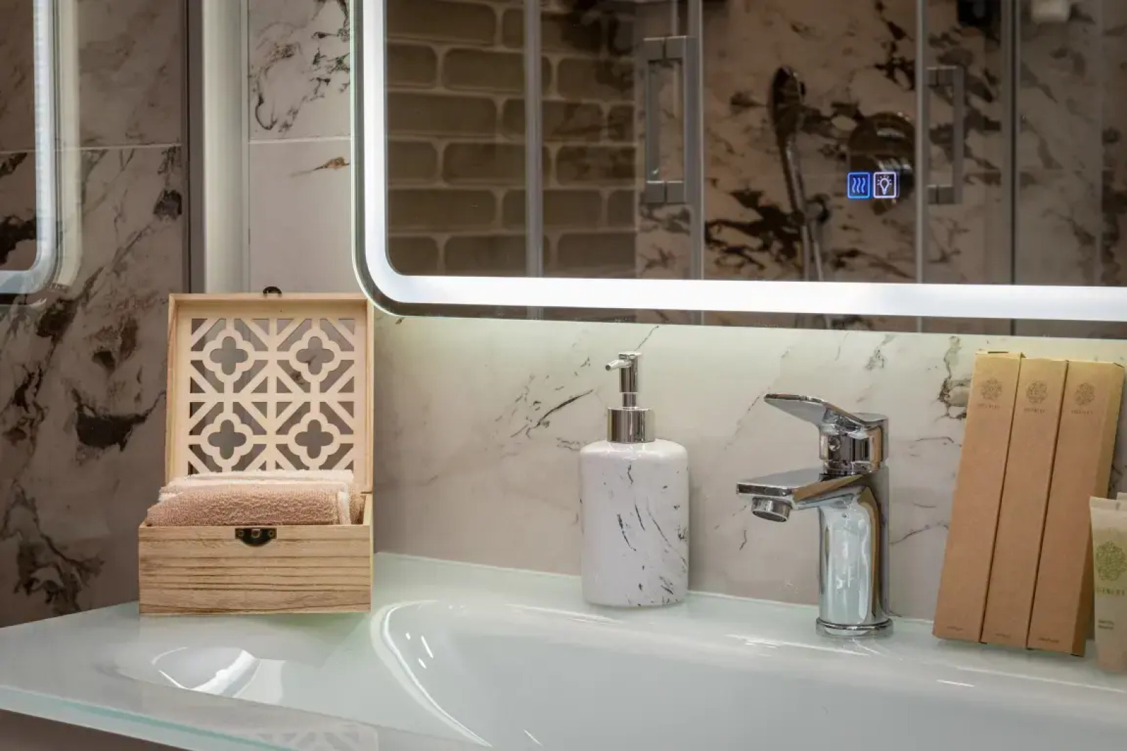 Апартаменты «Голубика, комфорт» в районе ВДНХ «Эстет Апарт»