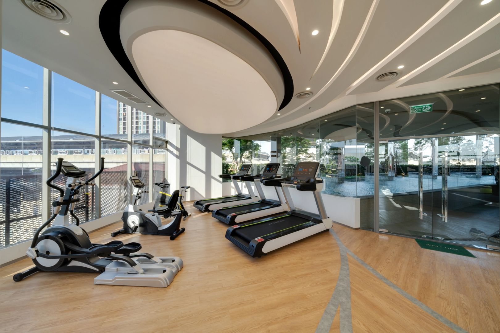 Отель Oakwood Suites Tiwanon Bangkok