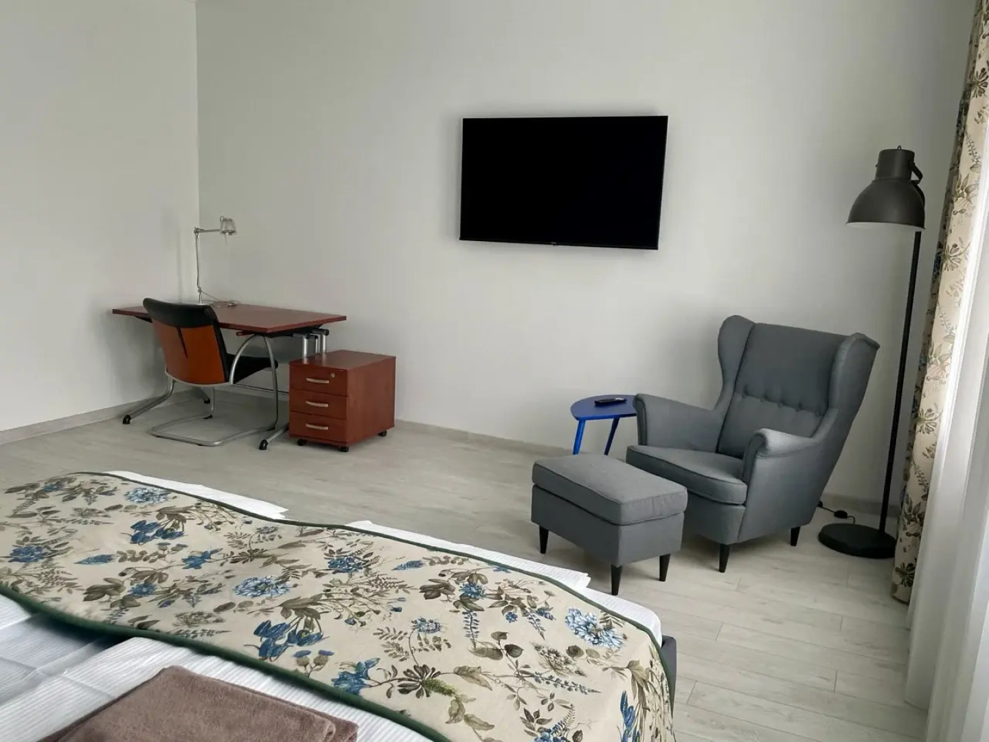 Квартира в Доме Начала ХХ Века в Старинном Районе Амалиенау