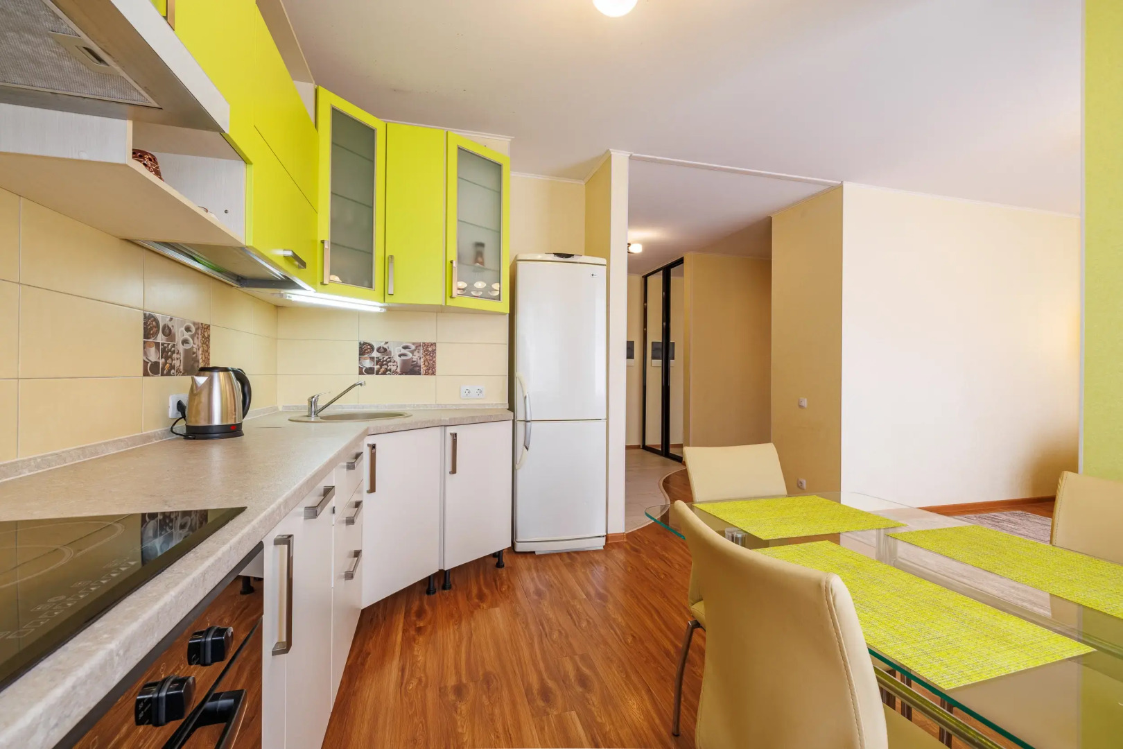 Квартира Двухкомнатная на проспекте Ленина 112