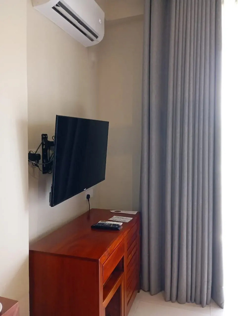 Отель Oak Ray La Ella Breeze